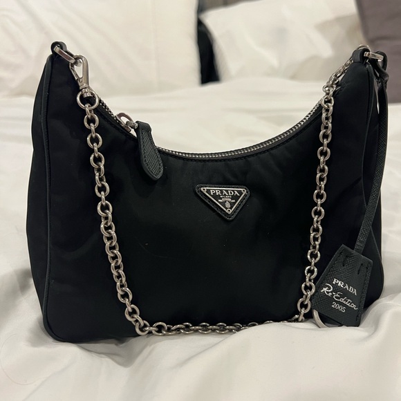 Prada Nylon Re Edition 2005 with strap - Picture 1 of 10